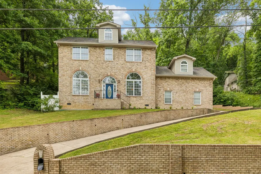 3841 Stevens Ln, Nashville, TN 37218 - #2
