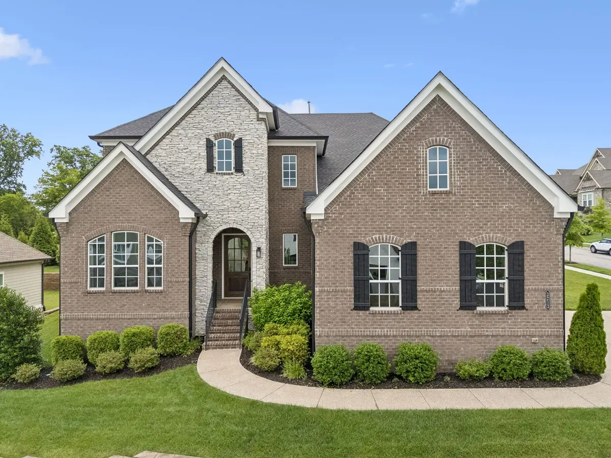 3213 Cherry Jack Ln, Thompsons Station, TN 37179 - #1