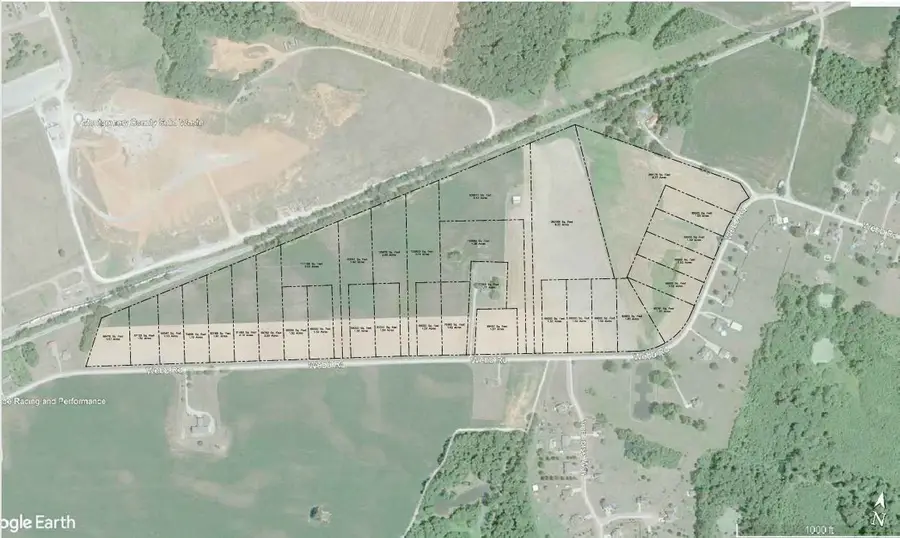 801 Webb Rd, Clarksville, TN 37040 - #2