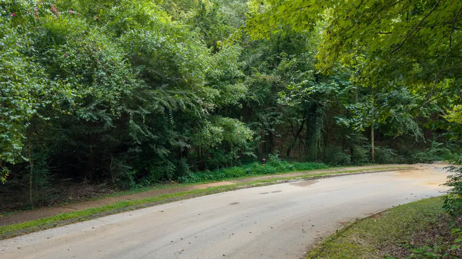 4742 Buckingham Drive, Chattanooga, TN 37421 - #2