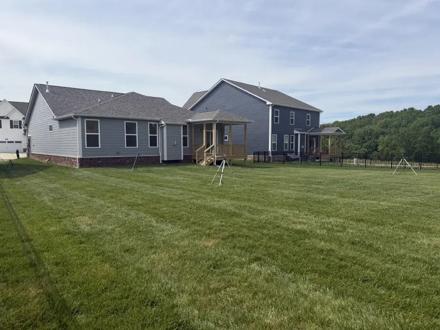888 Joe Miller Dr, Hendersonville, TN 37075 - #2