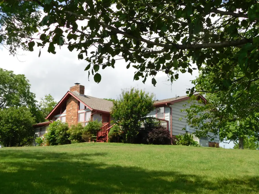 2025 Liberty Ln, Gallatin, TN 37066 - #2