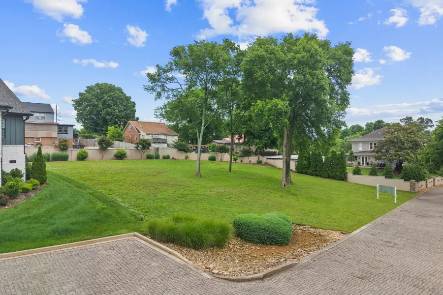 700 Halcyon Way, Columbia, TN 38401 - #3