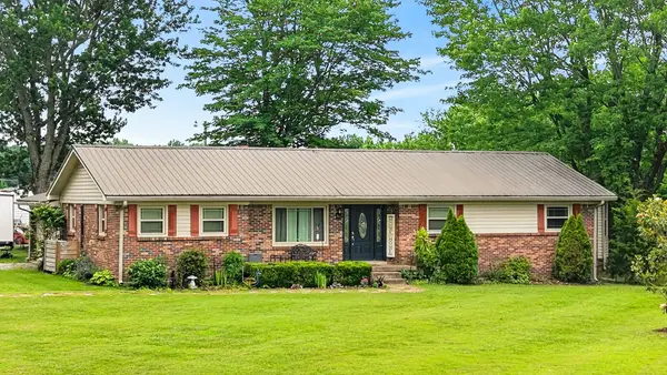 7957 Bethlehem Rd, Springfield, TN 37172