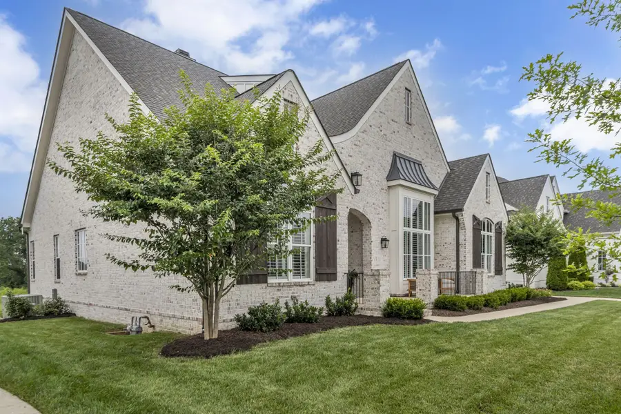 3639 Ronstadt Rd, Thompsons Station, TN 37179 - #2