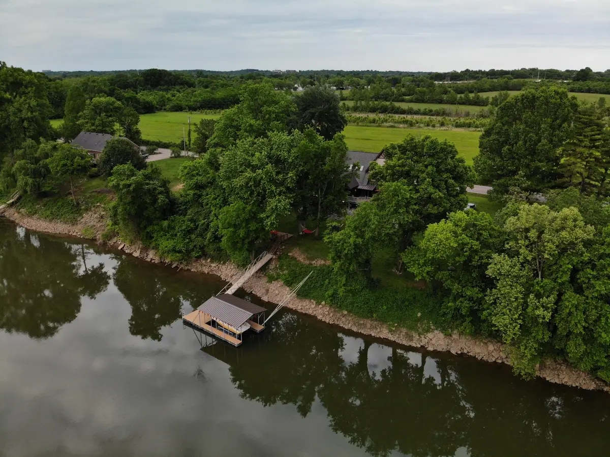 2401 Pennington Bend Rd, Nashville, TN 37214 - #1