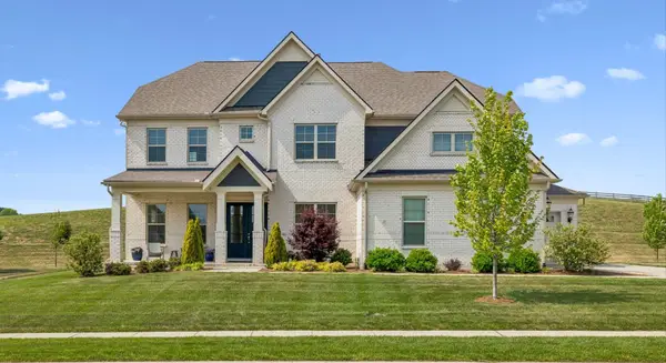 3201 Chase Point Dr, Franklin, TN 37067