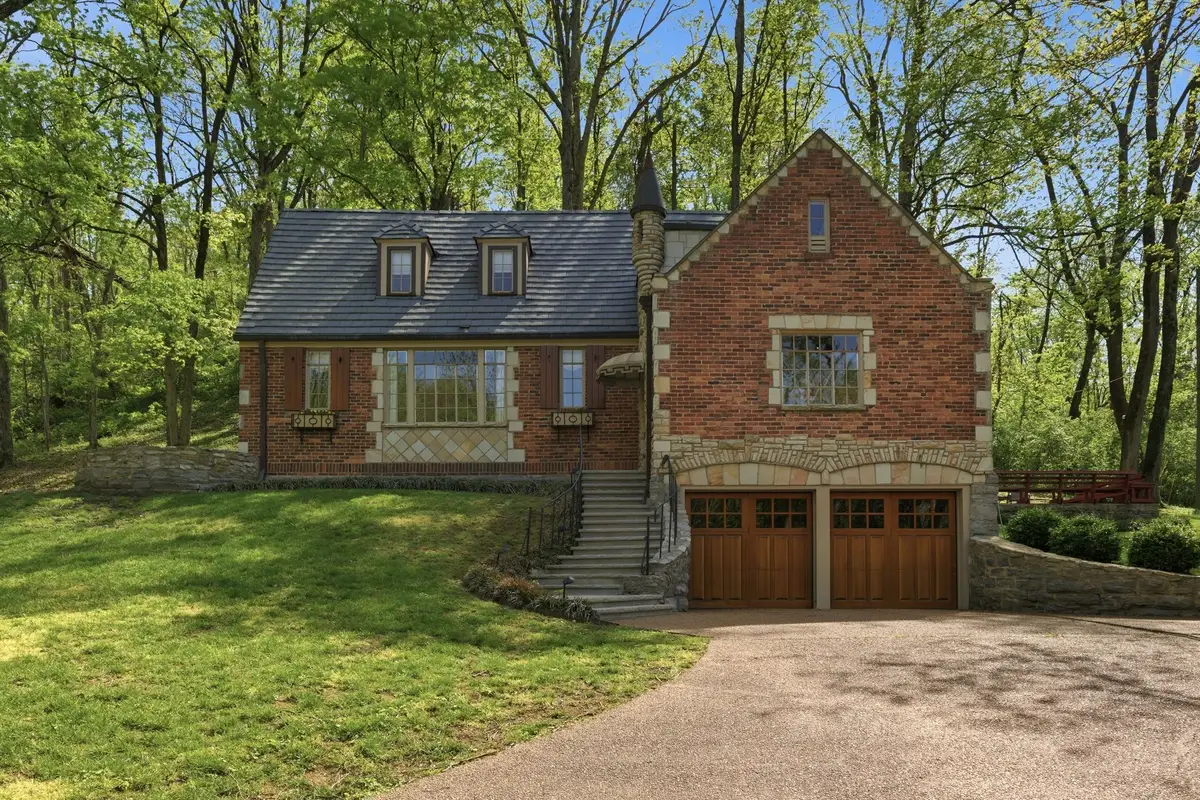 5123 Stanford Dr, Nashville, TN 37215 - #1