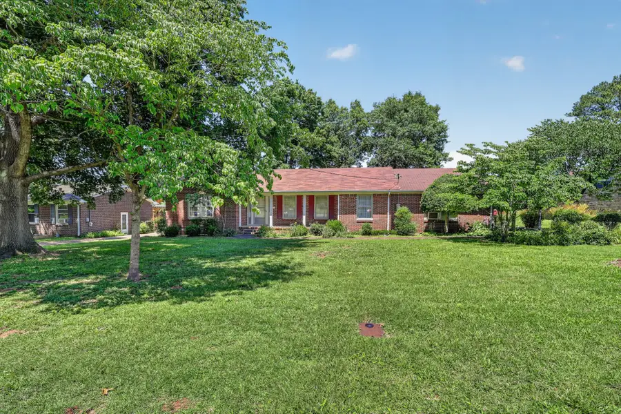 127 Sherry Cir, Gallatin, TN 37066 - #3