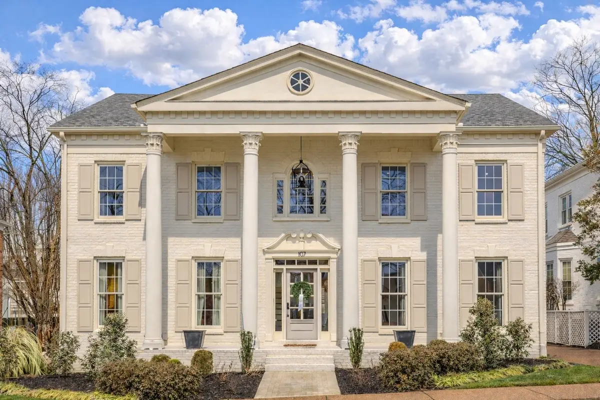 107 Chatsworth Dr, Nashville, TN 37215 - #1