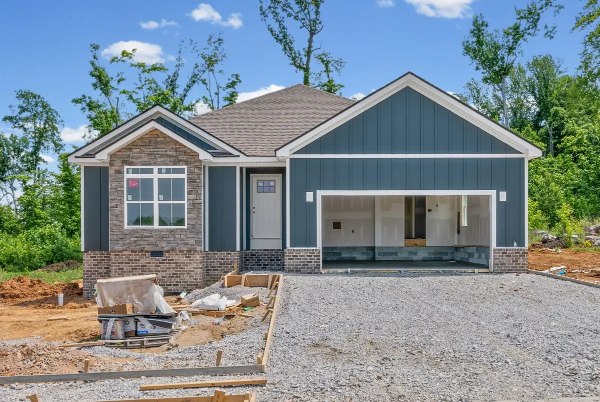979 Bankside Dr, Clarksville, TN 37043 - #1