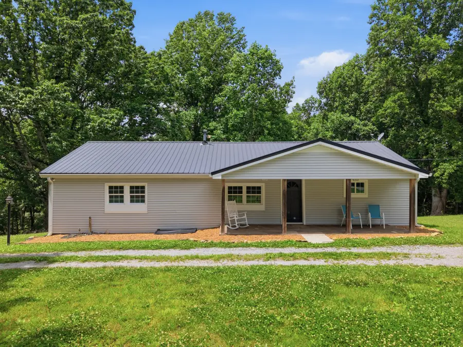 8836 W Sheepneck Rd, Mount Pleasant, TN 38474 - #3