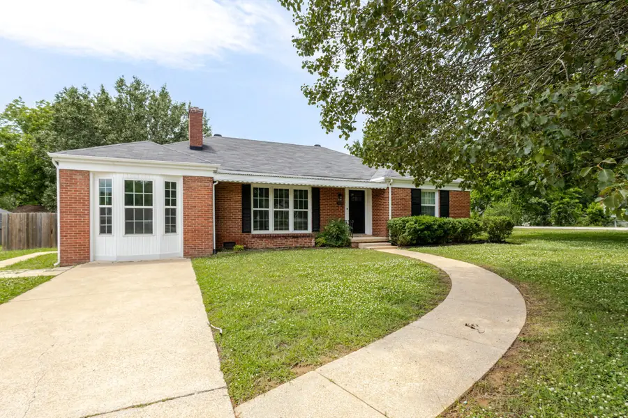 238 Elm Ave, Lewisburg, TN 37091 - #2