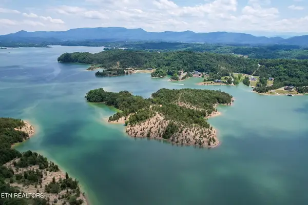 0 0 Douglas Lake Is, Sevierville, TN 37876