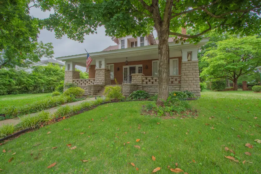 311 S 3rd St, Pulaski, TN 38478 - #3