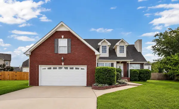 3562 Neena Ct, Clarksville, TN 37042
