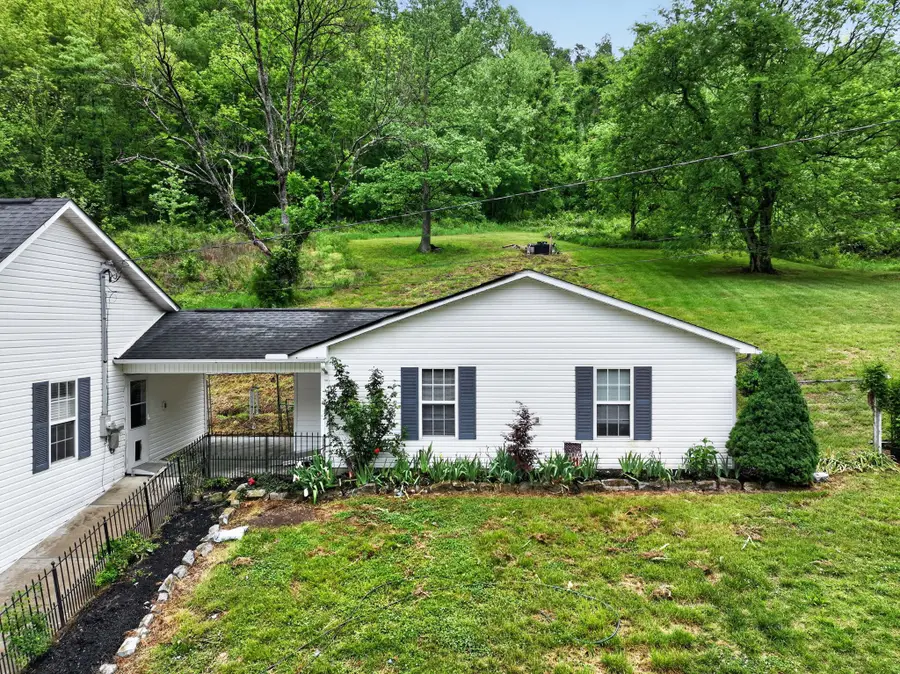 241 Milligan Ln, Liberty, TN 37095 - #2