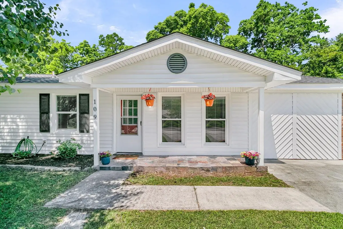 109 Camellia Rd, Goose Creek Hanahan, SC 29445 - #1