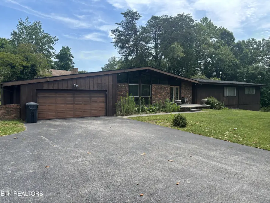7121 Stone Mill Drive, Knoxville, TN 37919 - #2