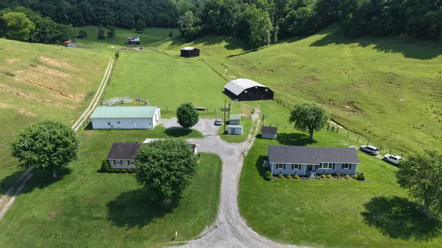 1358 Dry Branch Rd, Dixon Springs, TN 37057 - #3