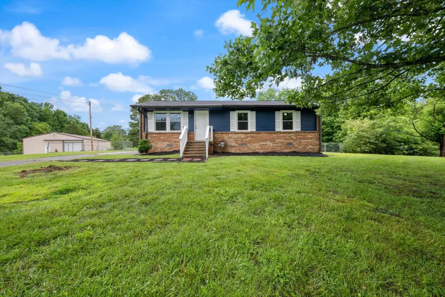 133 Lynn Ln, Charlotte, TN 37036 - #2