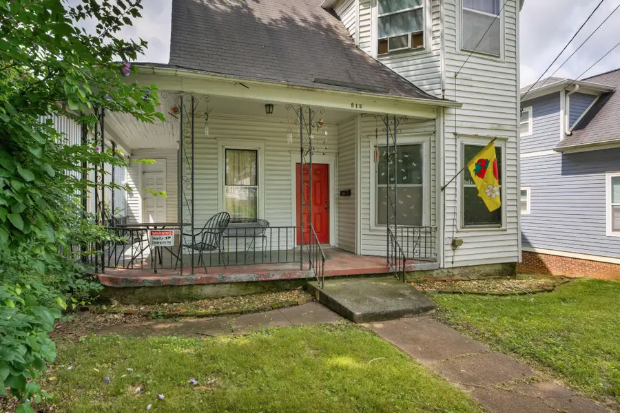 812 E 10th Street, Chattanooga, TN 37403 - #3