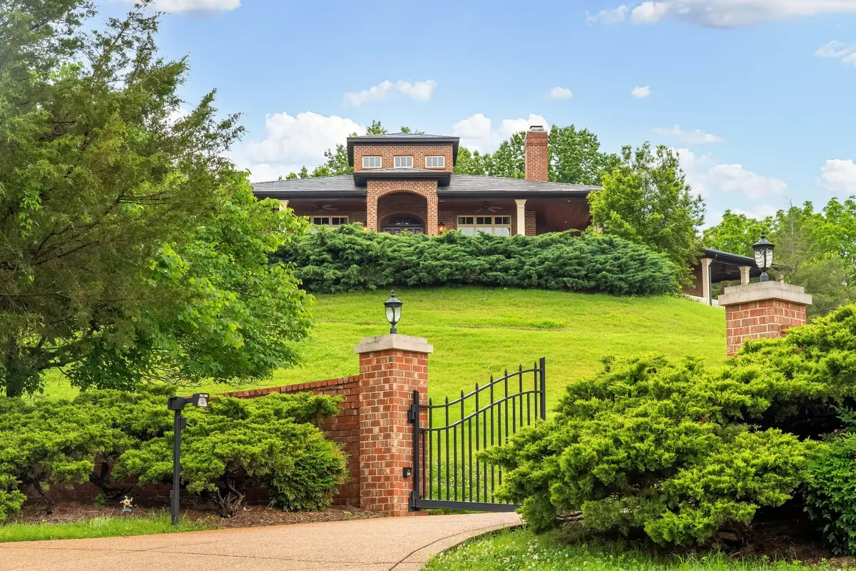 106B Timber Hills Rd, Hendersonville, TN 37075 - #1