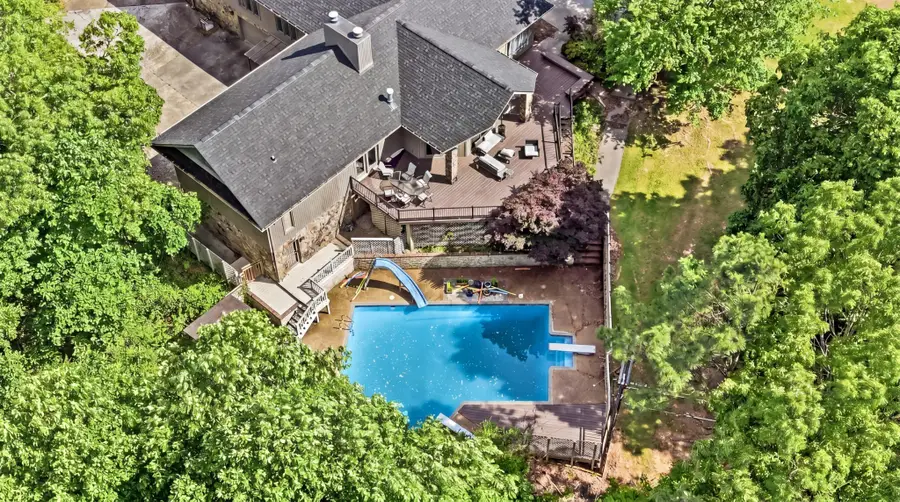 401 Pine Bluff Dr, Chattanooga, TN 37412 - #2