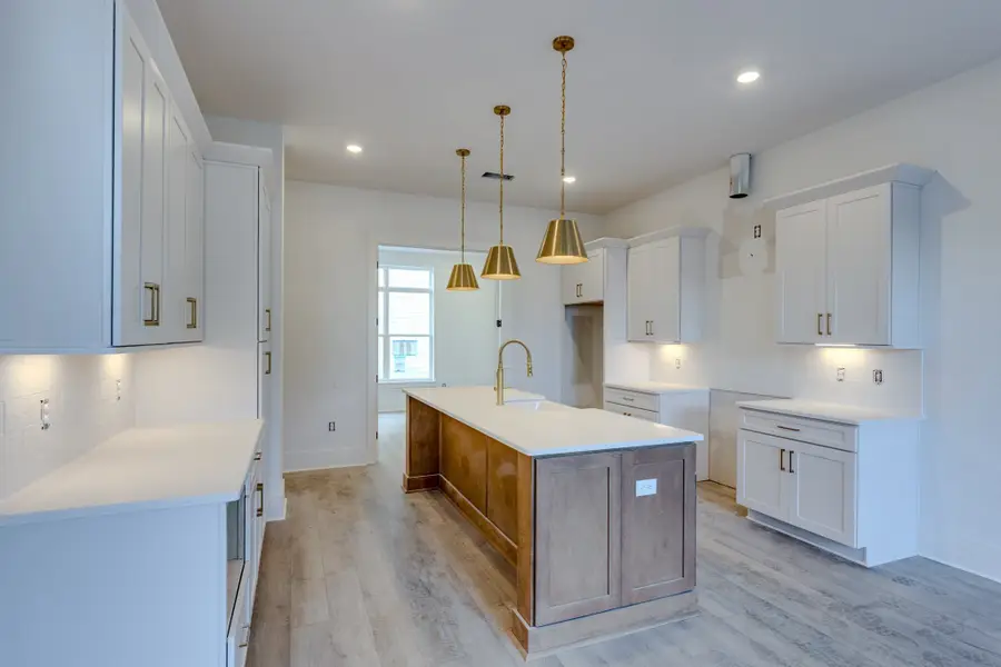 110 Myrtle St #Unit B, Nashville, TN 37206 - #2