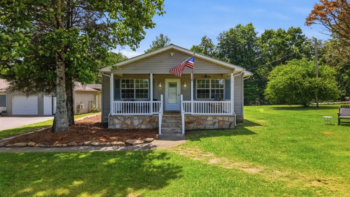 464 Brown Rd, Crossville, TN 38555 - #1