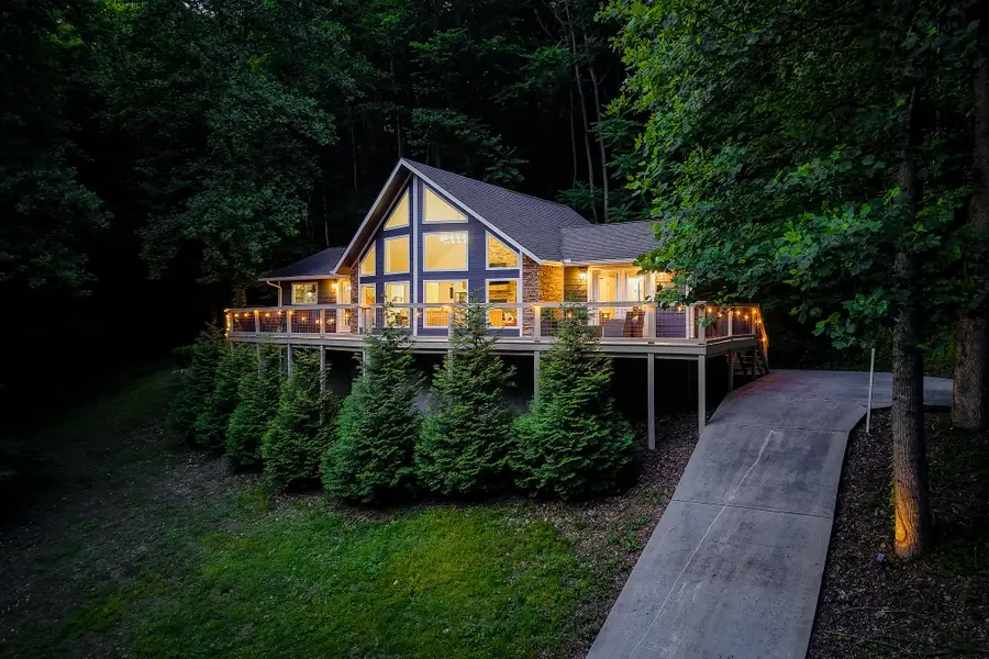2499 Shoreside Dr, Smithville, TN 37166 - #2