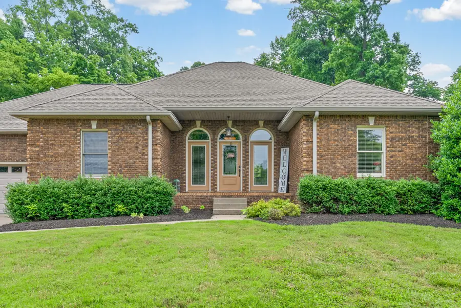 455 Stonemeadow Rd, Clarksville, TN 37043 - #2