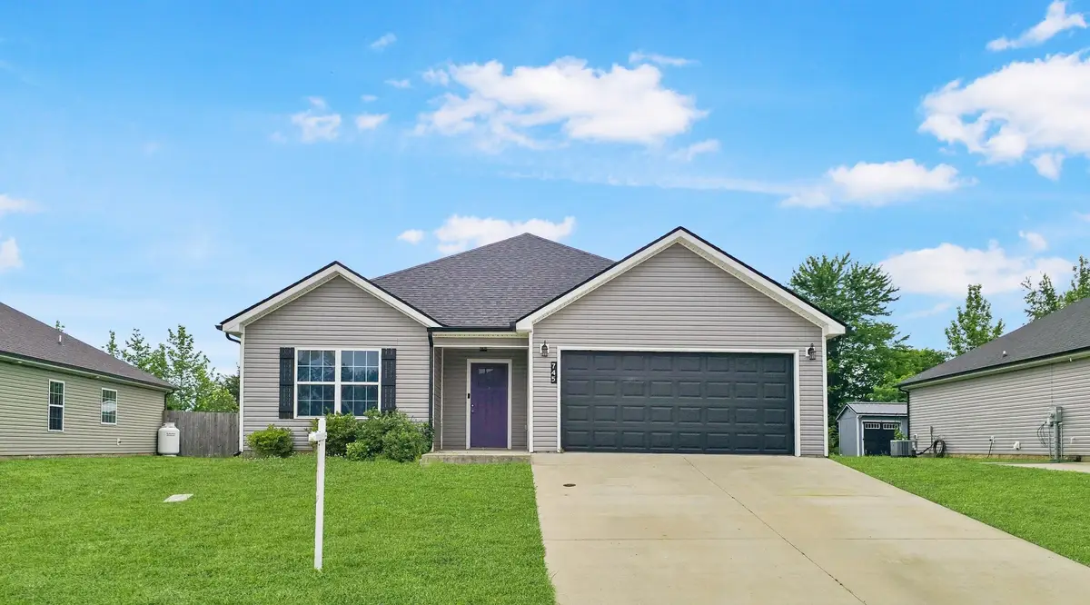 745 Tidwell Dr, Clarksville, TN 37042 - #1