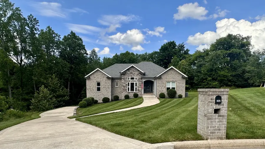 1035 S Ridge Trl, Clarksville, TN 37043 - #3