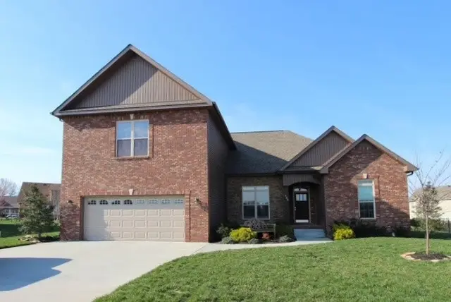 126 Parkland Cir, Clarksville, TN 37043 - #1