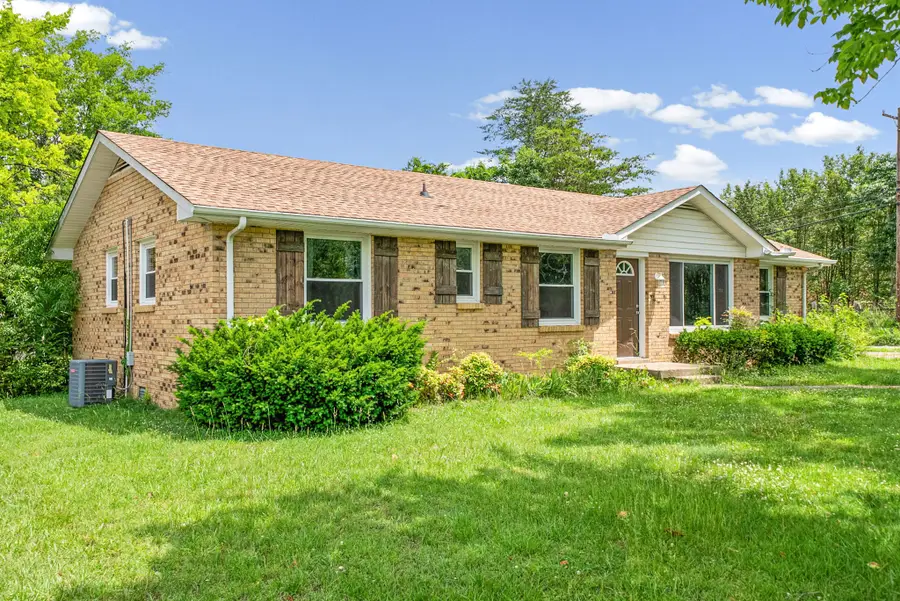101 Susan St, Clarksville, TN 37042 - #2