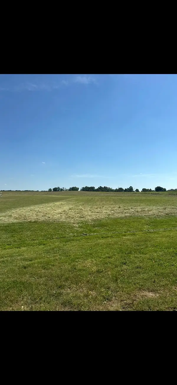 591 White Rd, Portland, TN 37148