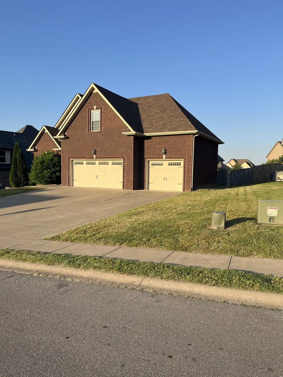 1615 Edgewater Ln, Clarksville, TN 37043 - #3