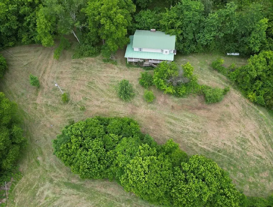 98 Hackett Valley Rd, Hickman, TN 38567 - #3