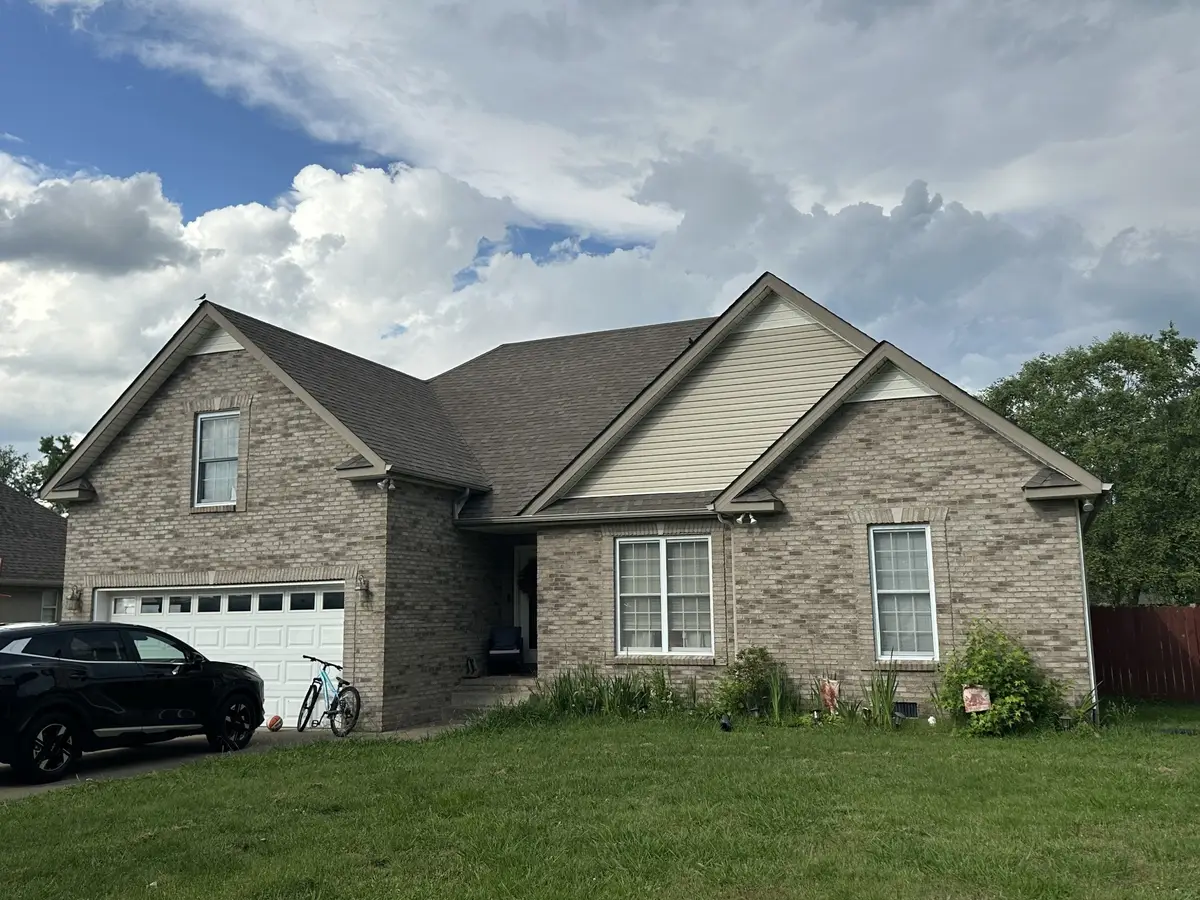 153 Foxrun, Springfield, TN 37172 - #1