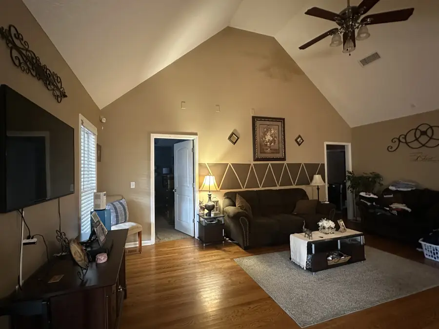 153 Foxrun, Springfield, TN 37172 - #3