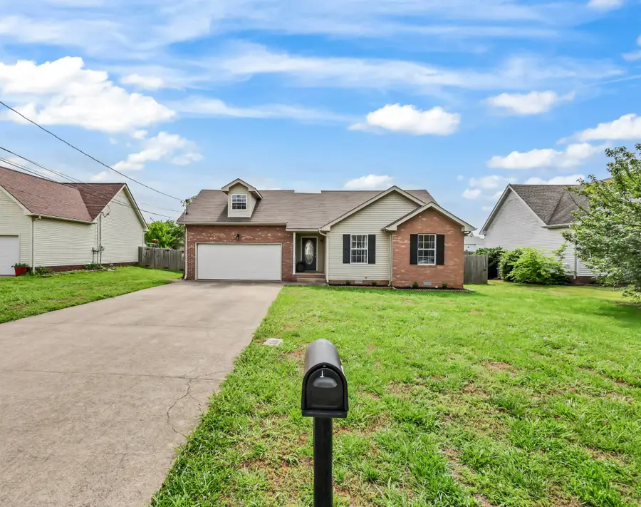 3441 Loon Dr, Clarksville, TN 37042 - #3