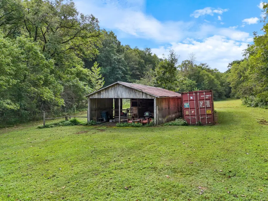 1344 Cut Off Rd, Ethridge, TN 38456 - #2