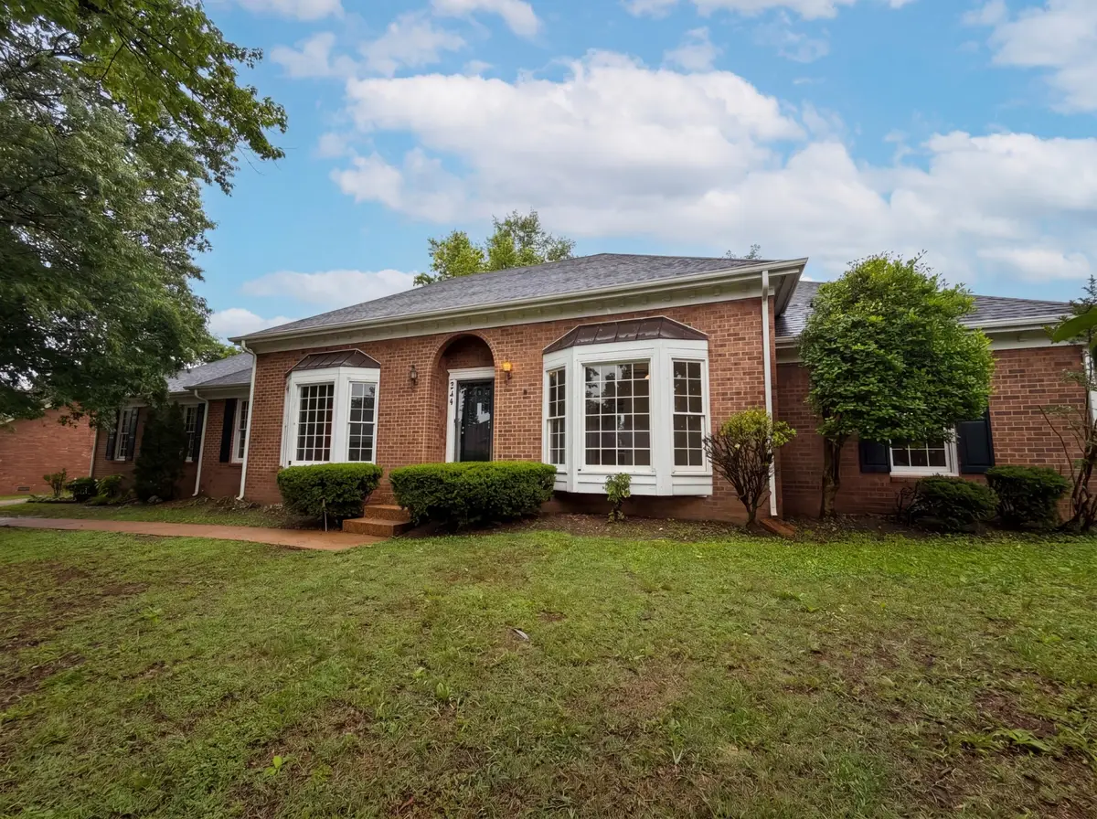 234 Connie Dr, Hendersonville, TN 37075 - #1