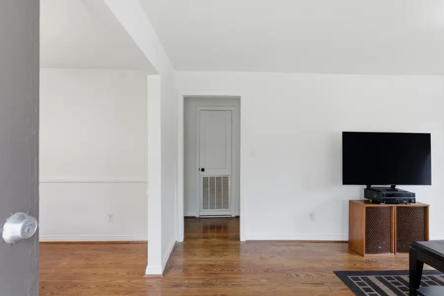 704 Mccarley Ave, Madison, TN 37115 - #3