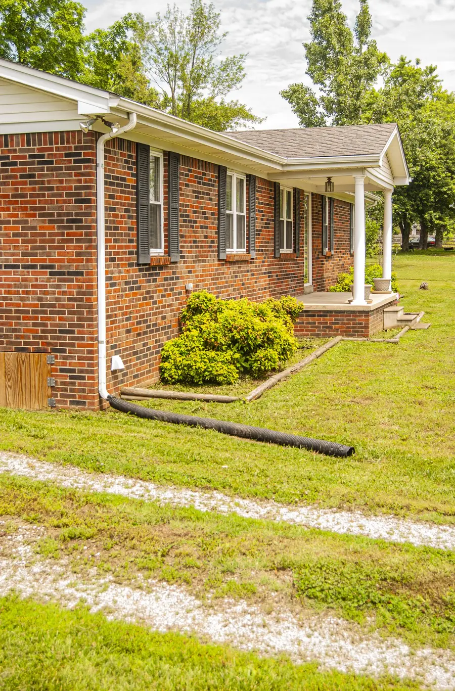 4883 Rocky Mound Rd, Westmoreland, TN 37186 - #2