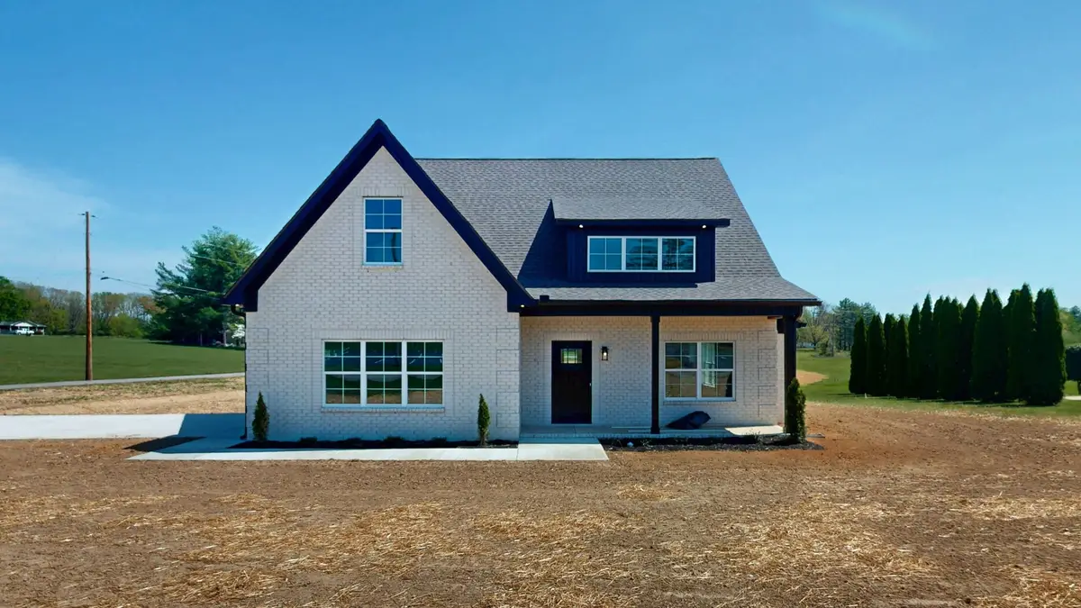 608 Golf Club Dr, Smithville, TN 37166 - #1