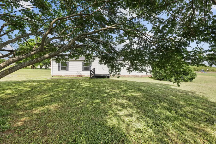 1572 Old Nashville Dirt Rd, Shelbyville, TN 37160 - #2