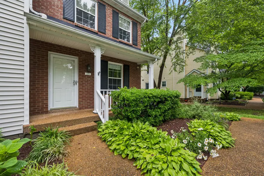 1273 Carriage Park Dr, Franklin, TN 37064 - #2