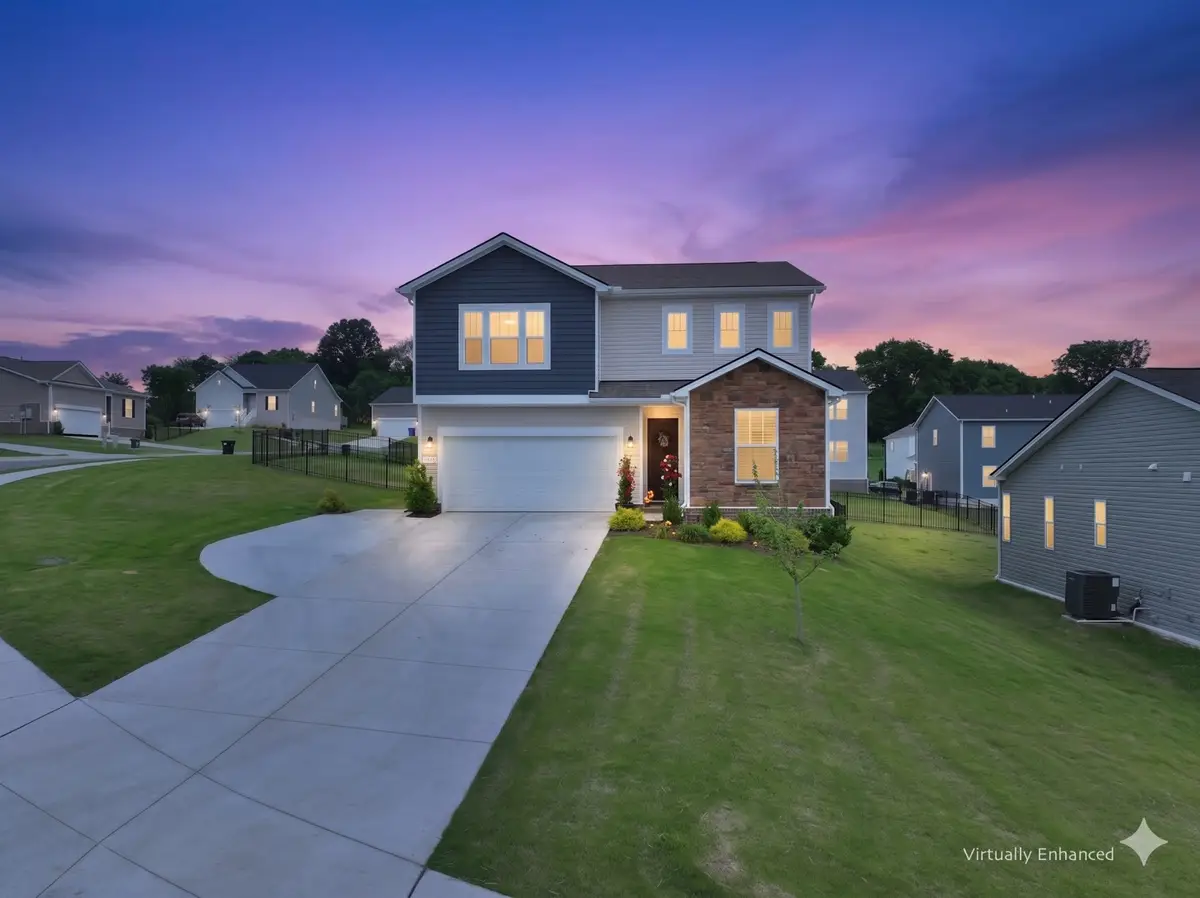 2982 Windstone Trl, Columbia, TN 38401 - #1